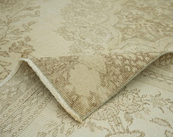 Ivory Vintage Turkish Wool Rug 5x9 / Handwoven Floral Area Carpet / Classic Bedroom Decor