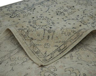 Taupe Vintage Turkish Wool Rug 5x9 / Handwoven Floral Area Carpet / Neutral Bedroom Decor