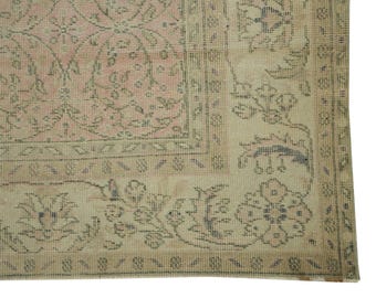 Dusty Pink Vintage Turkish Wool Rug 8x11 / Handwoven Floral Carpet / Romantic Bedroom Decor