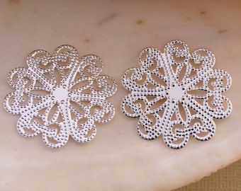 15 PCS Bright Silver Ornate Filigree Floral Round Base Pendant - 27x27mm Lead Free