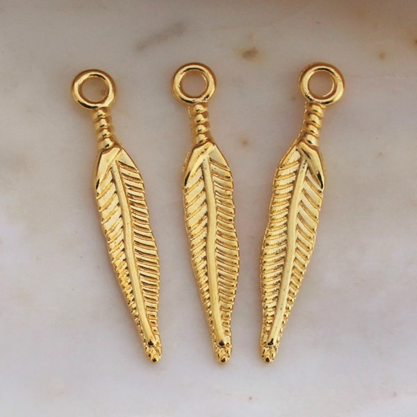 20/50/100 PCS Bright Gold Filigree Feather Charms - 29x5mm Lead and Cadmium Free