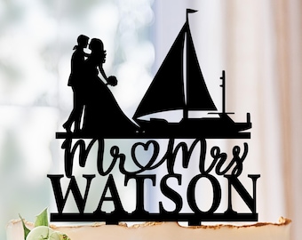 Adorno para pastel de bodas con un velero, decoración personalizada para pastel de yate y pareja, tema personalizado "Casados junto al mar".