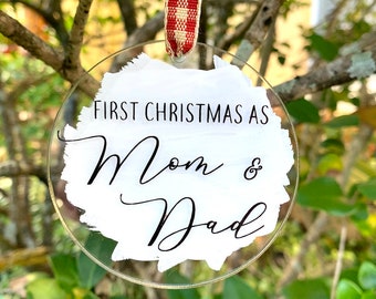 Pregnancy Ornament | Expecting Ornament | Announcement Ornament, Baby Ornament,Personalized Christmas Ornament ,Wood Slice Ornament
