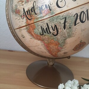 Customize Me Wedding Guestbook Globe, Custom globe, calligraphy globe, hand lettered globe, navy and gold globe, quote globe, guestbook afbeelding 2