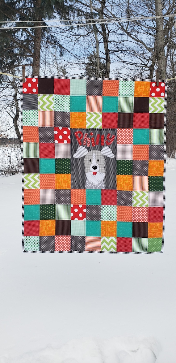 Personalized Quilted Dog Blanket: Custom Pet Mat, Puppy Face Design