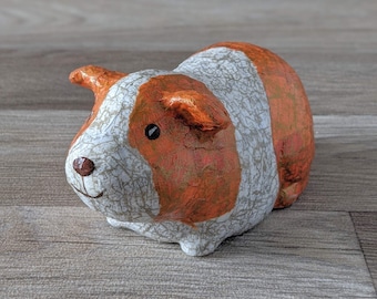 Decopatch a Ceramic Guinea Pig Ornament Craft Kit (Ginger & White)