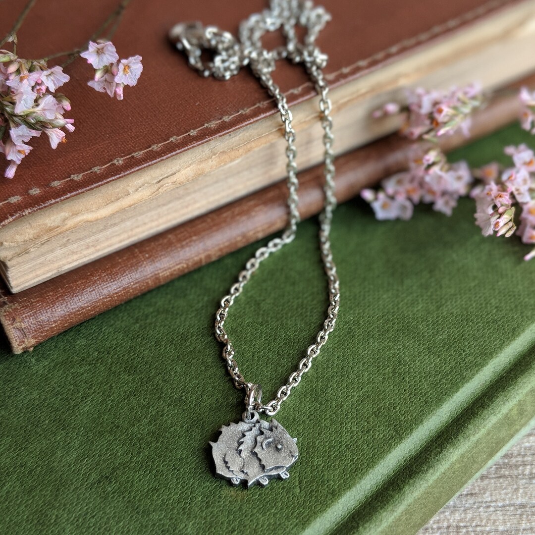 Guinea Pig Necklace pewter, Guinea Pig Jewellery, Guinea Pig Gifts