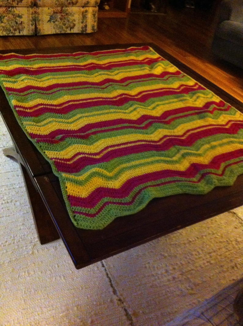 Heartbeat stripes afghan