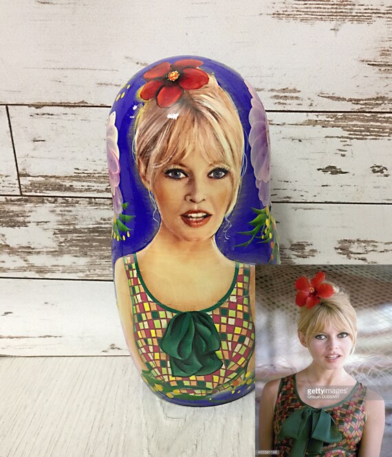 personalized matryoshka dolls
