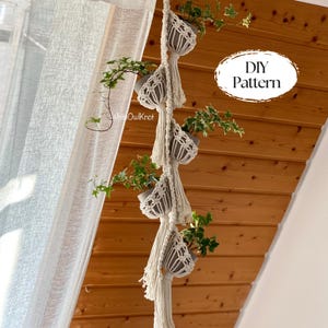 PDF pattern Macrame plant hanger, multiple plant hanger DIY, macramé pattern beginner, DIY macrame, cozy pod planter step by step