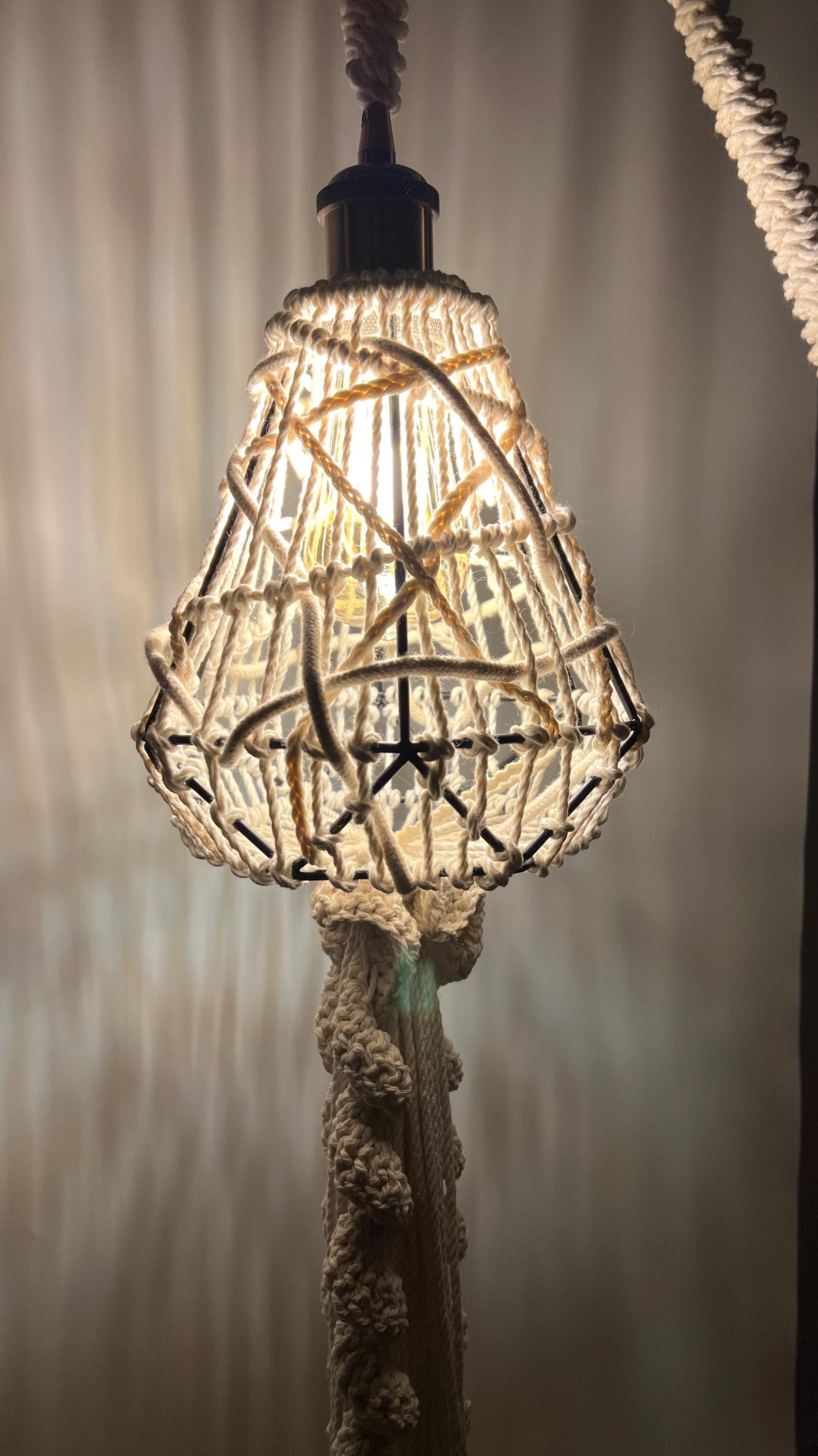 ボヘミアン風ロープランプのDIYパターン – マクラメペンダントライトの