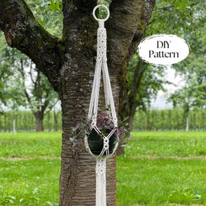 Macrame Plant Hanger Pattern, Step-by-Step Detailed Written DIY Instructions, Macramé Pattern for Beginners, Instant Download, Gift Idea