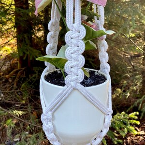 PDF pattern Macrame Plant Hanger, Weave Knot Plant Hanger DIY, Macramé pattern Beginner, DIY macrame, step by step, how to plant hanger image 2