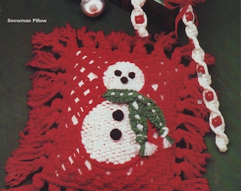 2 motifs de Noël en macramé vintage, coussin de bonhomme de neige en macramé, grande canne en bonbon perlée, motif vintage en macramé, ornements de Noël des années 1970