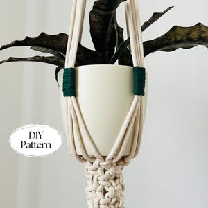 Macramé Pattern: Elegant DIY Macrame Plant Hanger. Craft Enthusiast Thoughtful Gift. Unique Home Accents. Eclectic Decor. Instant Download
