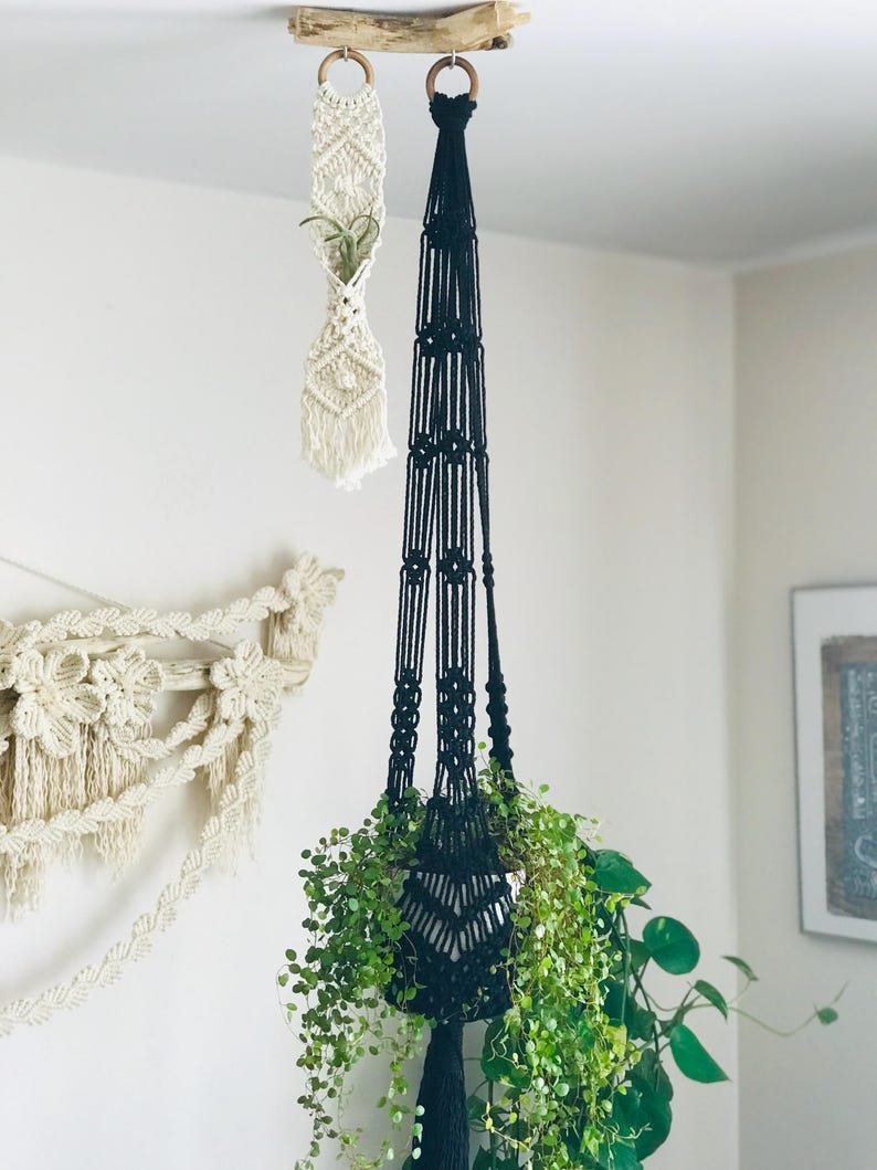 Elegant Macramé Plant Hanger DIY Pattern - Stylish Boho Home Decor ...