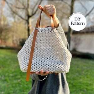 Borsa tote in macramè alla moda con manici in pelle, modello fai da te | Modello per borsa estiva | Borsa tote alla moda Boho | Modello PDF con tutorial video