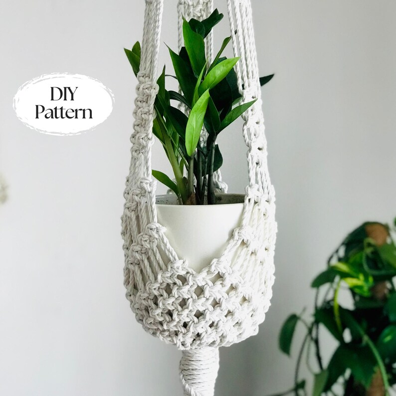 Elegant Macramé Plant Hanger DIY Pattern - Stylish Boho Home Decor ...