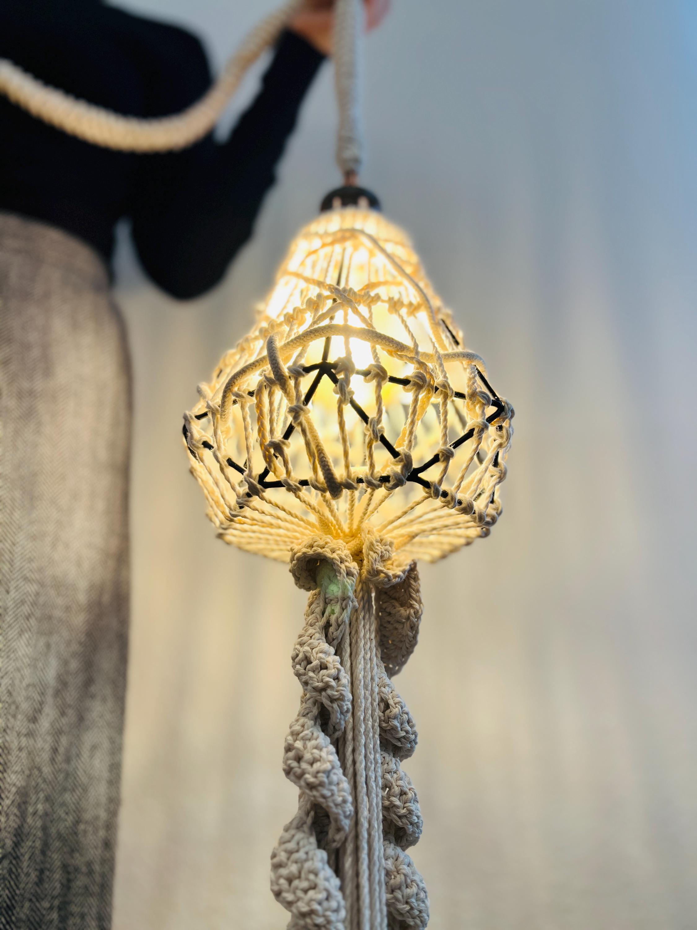 ボヘミアン風ロープランプのDIYパターン – マクラメペンダントライトの