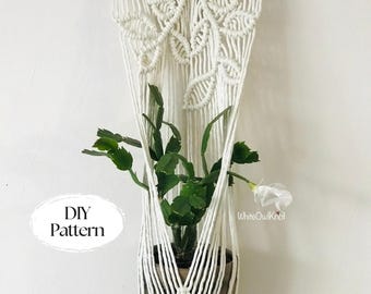 DIY Macrame plant hanger, wall plant hanger PDF Pattern, macramé pattern beginner, DIY macrame, step by step, how to plant hanger