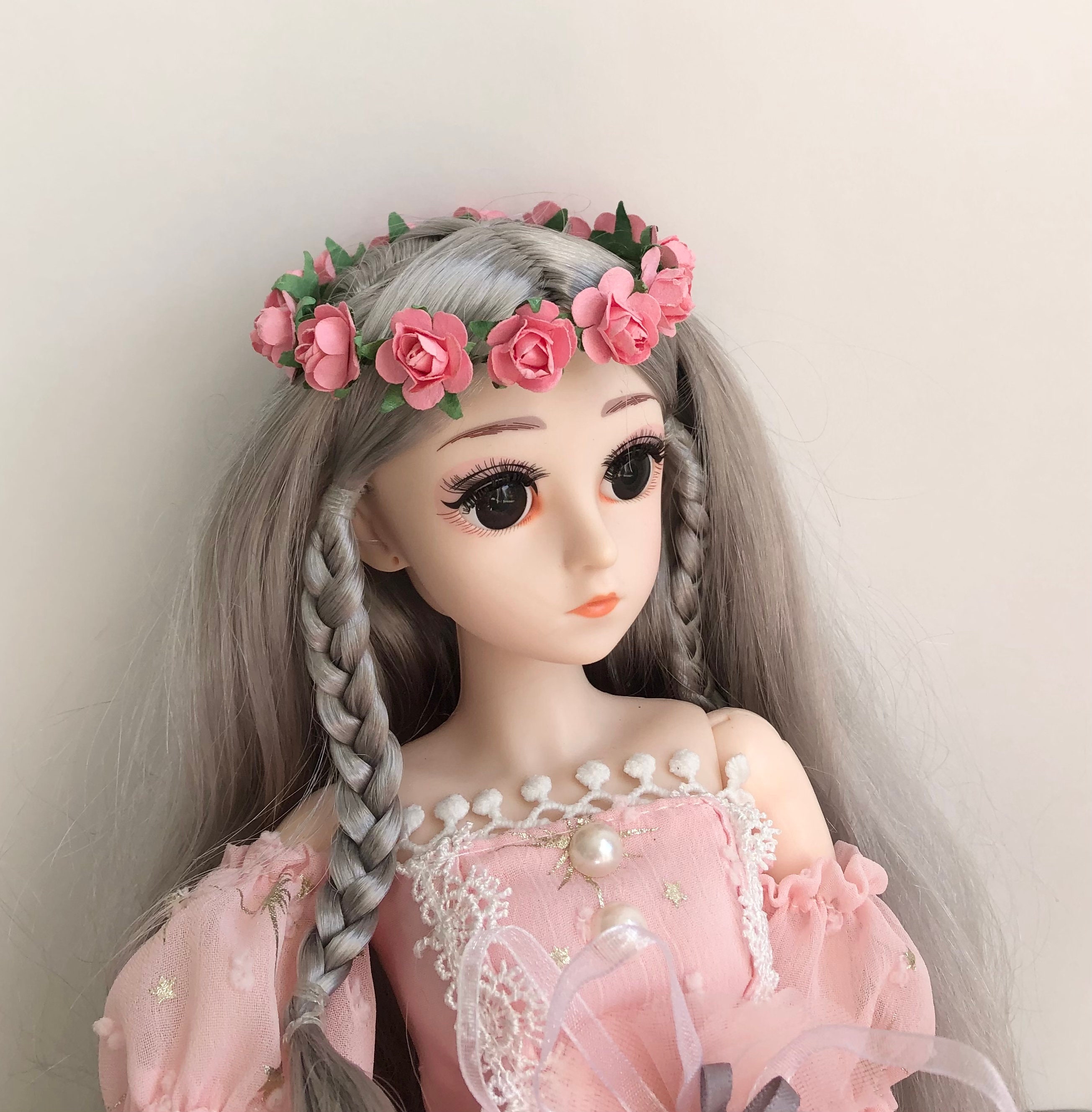 Miniature crowns for dolls outlet