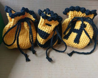 small bag hogwarts houses, harry potter house pride, handmade crochet bags