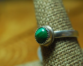 Malachite Stone Ring, Green ring, 8 1/2,  925 Silver, Minimalist Jewelry