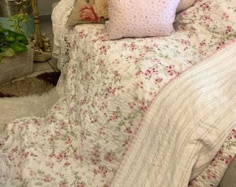 Vintage simply shabby chic by Rachel Ashwel sherry blossoms pink floral reversible to stripes quilt,king, bedspread, Rachel Ashwel linen