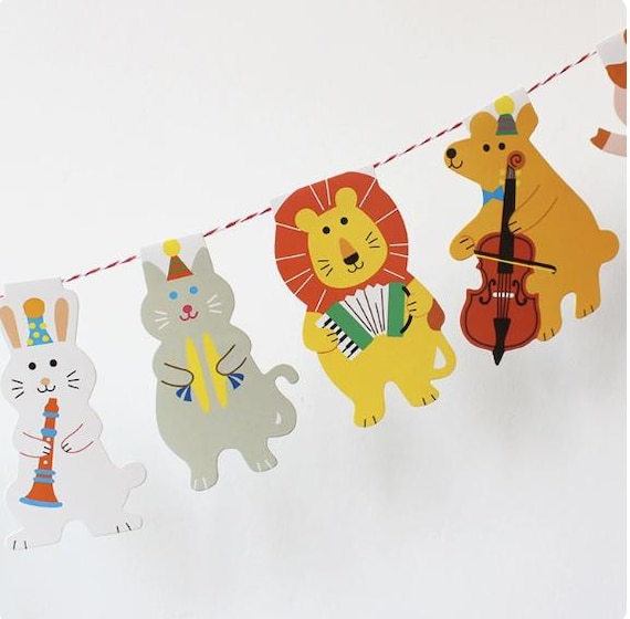 Musical Animal Party Garland – Cute Zoo Orchestra Birthday Decor