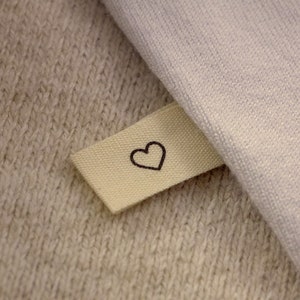 Personalized Cotton Sewing Labels Centerfold image 3