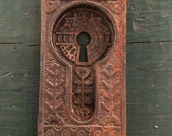 Authentic Late 1800&#39;s Forged Metal Victorian Style Relief Pocket Door Handle Plate  - 2 Variations: Key Hole & No Key Hole - Rusty Patina!