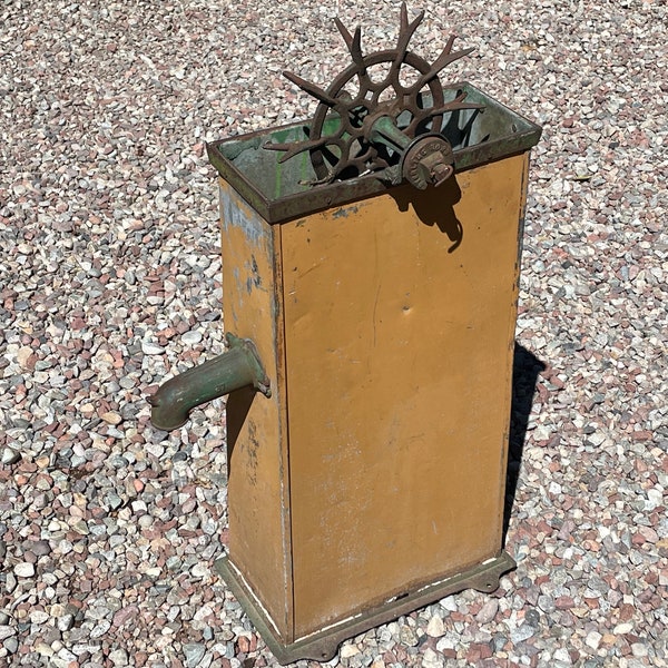 Outdoor Well Pump House Etsy