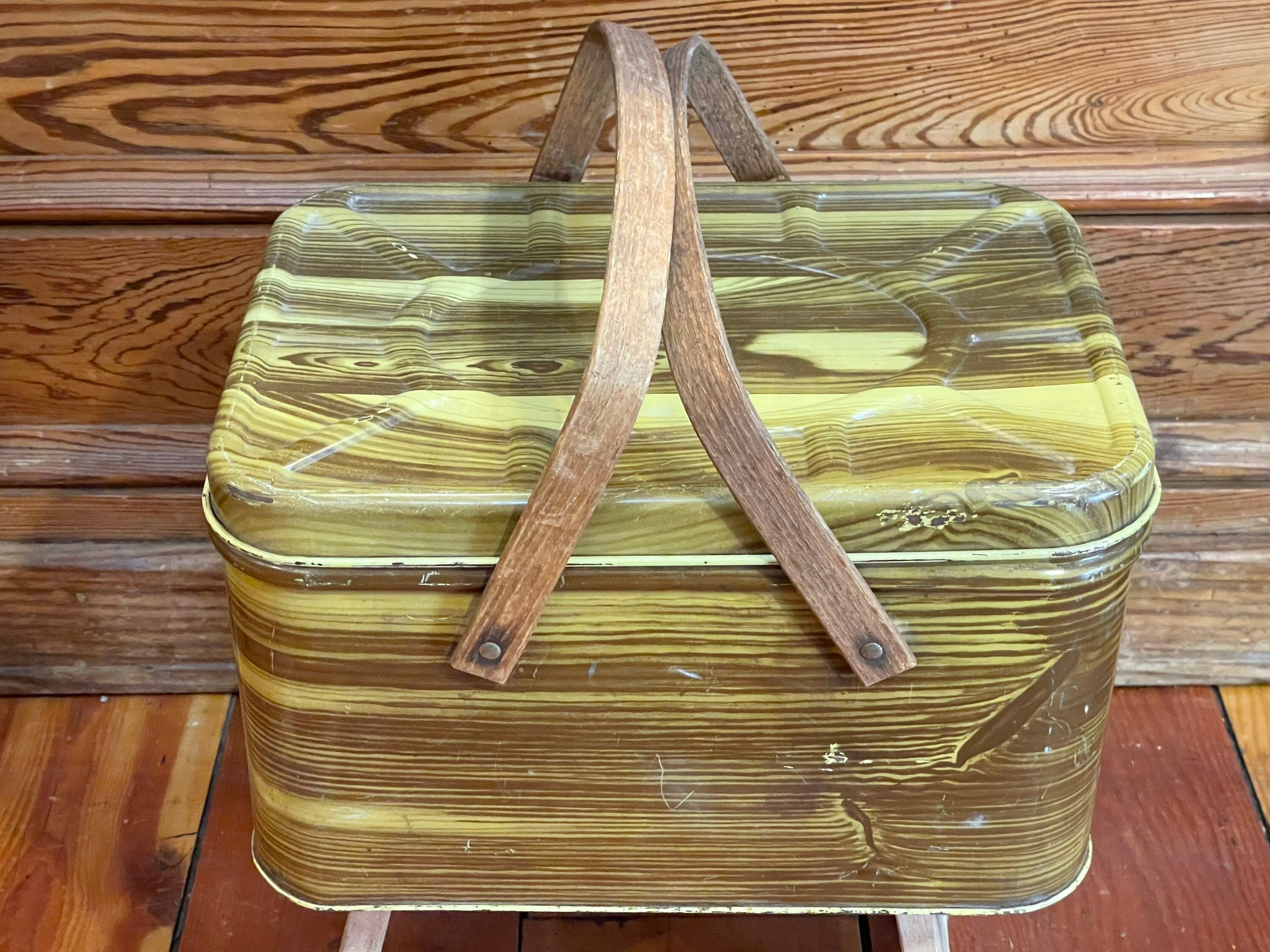 Vintage 1940s Tin Picnic Basket – Faux Wood Grain, Original Wood