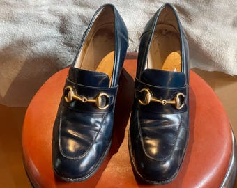 Vintage 1969 Woman’s Gucci Brass Horse Bit Navy Leather Pump/Loafer - Houdan Style - US Woman’s Size 9
