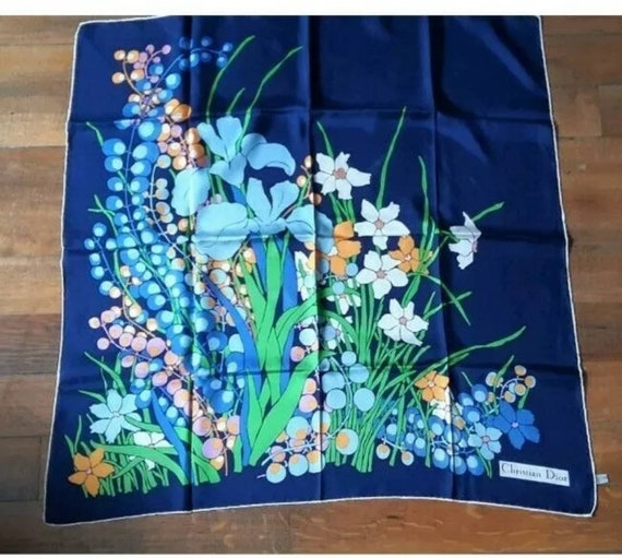 Dior scarf