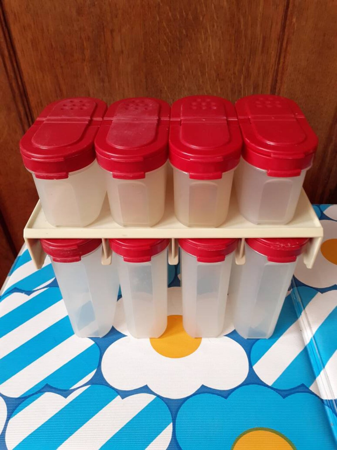tupperware spice holder