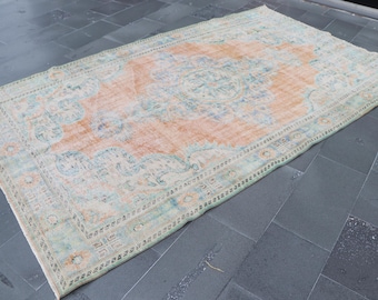 ヴィンテージ キリム ラグ、7.1 x 5.5 フィート、216 x 168 cm