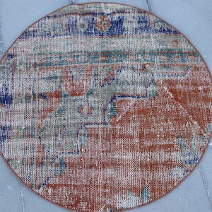 Turkish rug, Round rug, Small area rug, Vintage circle rug, 2.7 x 2.7 Anatolian rug, Bathmat, Bohemian rug, Wool carpet, Aztec rug, SR7144
