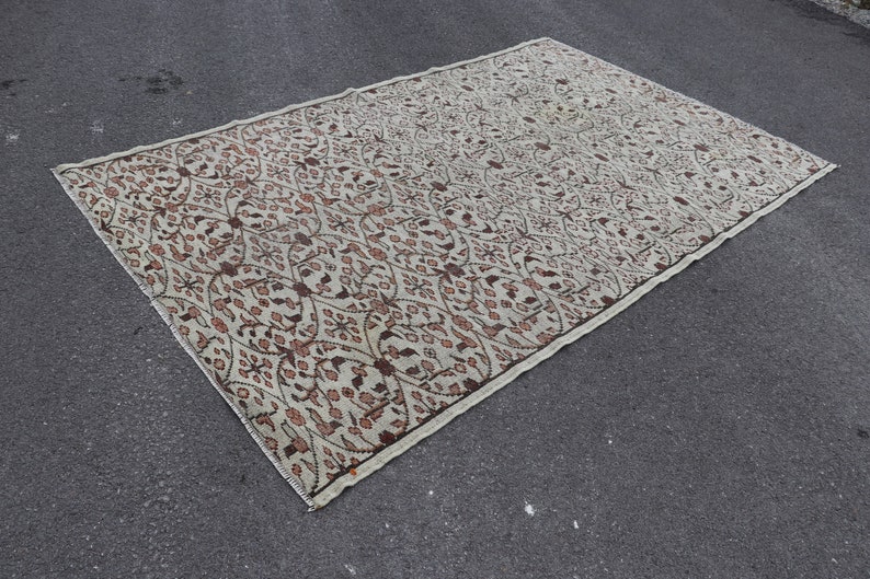 flowery pattern vintage rug turkish rug 5.4 x 8.7 ft wool rug boho rug kitchen rug decorative rug area rug floor rug Carpet No 4087