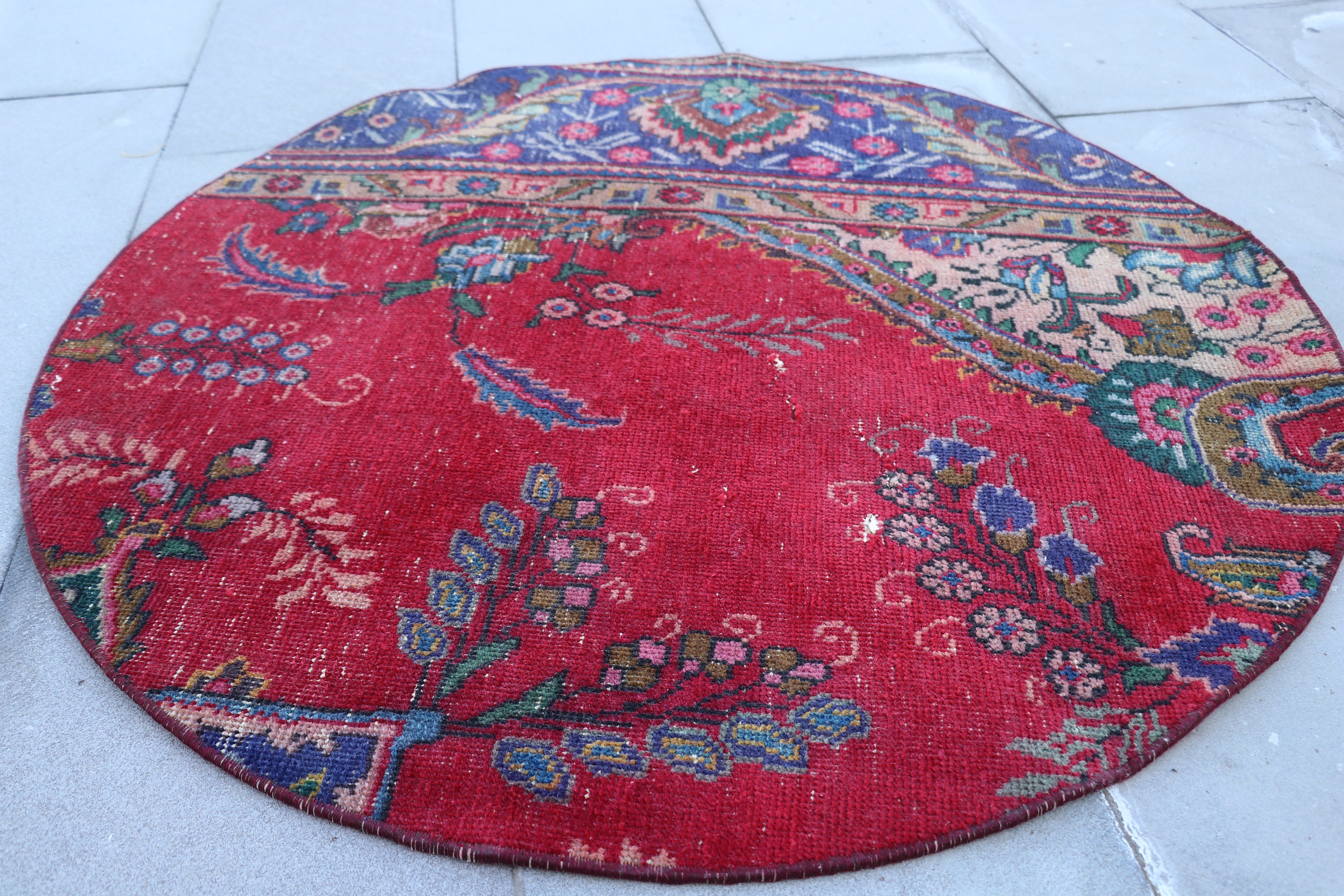 Small area rug Turkish circle rug Vintage rug Organic wool Etsy