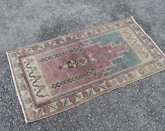 Handmade rug, Turkish rug, Anatolian rug, Vintage rug,Oushak rug, 2.3 x 4.4 Ft Doormat rug, Frontdoor rug, Bathroom rug, Wool rug, SRD2342