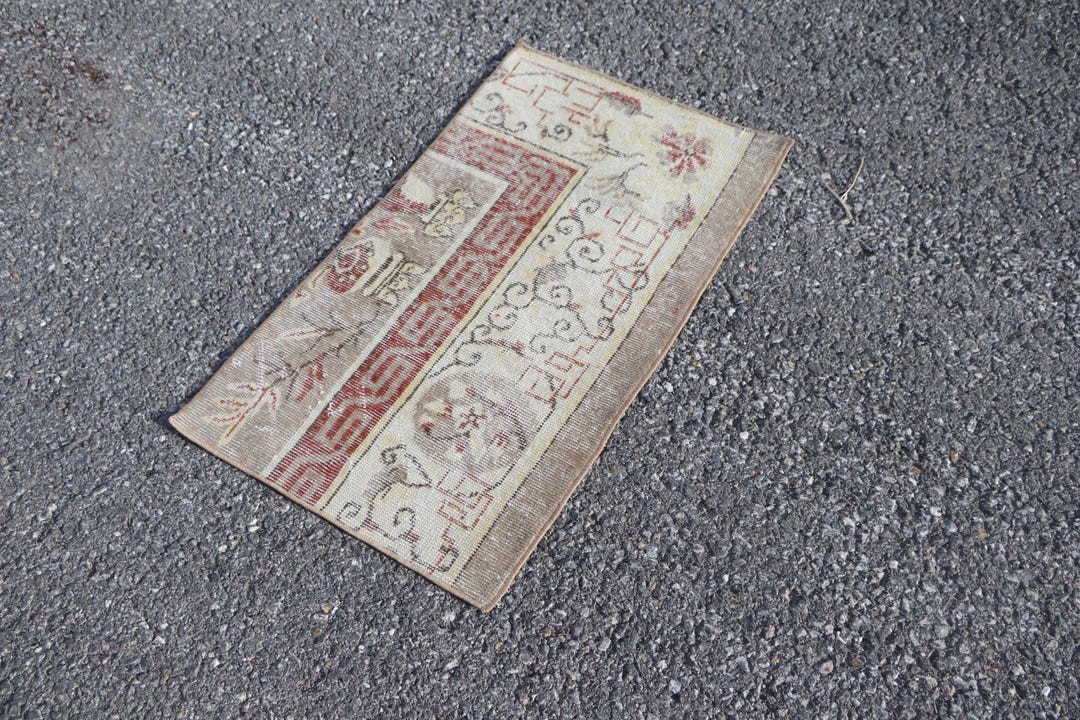 Turkish Rug, Vintage Rug, Unique Small Rug, 1.7 X 2.9 Feet