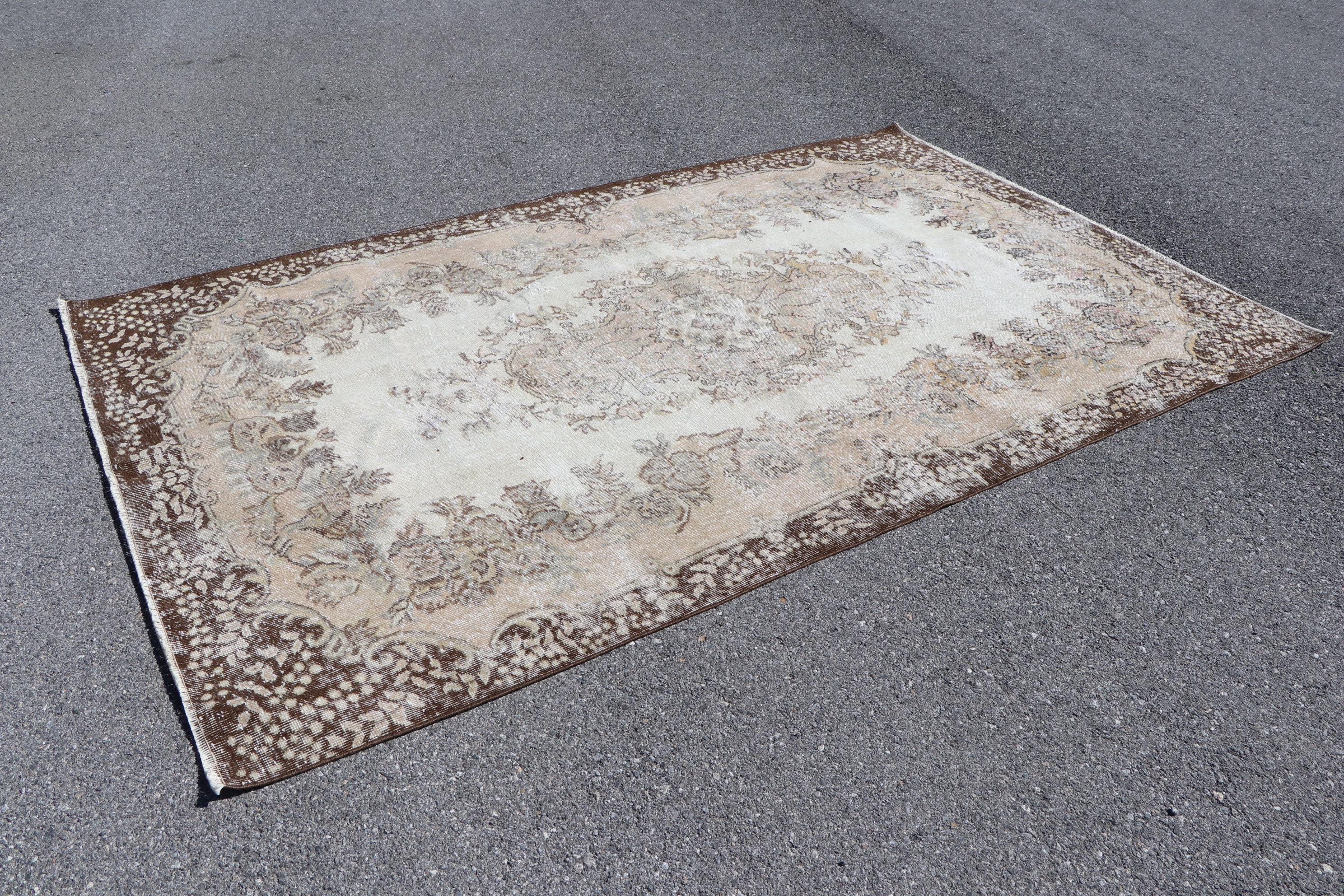 Turkish Rug , Vintage Rug, Tribal Rug, Large Rug, Diningroom Rug