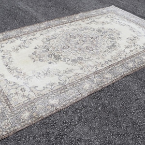 Brown rug, Boho rug, Handmade rug, Natural wool rug, Turkish rug, Aztec rug, 5.7 x 9.9 ft Vintage rug, Small rug, Oriental rug SRD2333