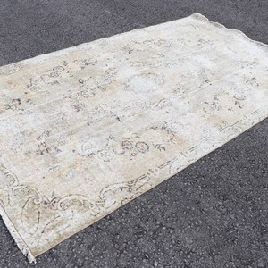 Turkish rug runner, Vintage area rug, Hallway rug, Handmade rug, Bohemian rug, Oushak rug, Home decor, Oriental rug, 5.7 x 9.2 ft SRD2348