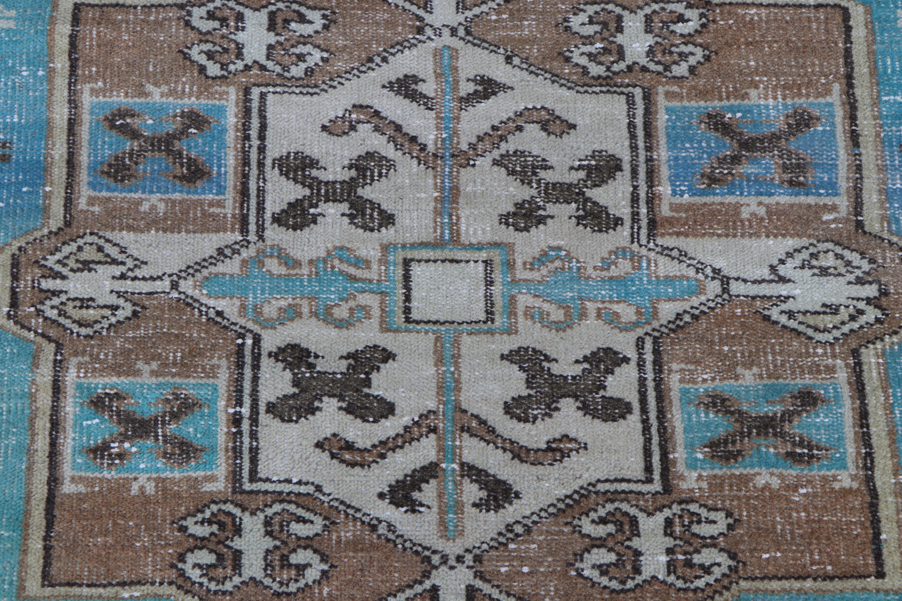 Decorative Vintage Turkish Rug 5.5 X 8.8 Pure Wool Boho Rug