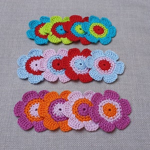 Handmade crochet flowers 3 colors - 6 cm diameter in desired colors