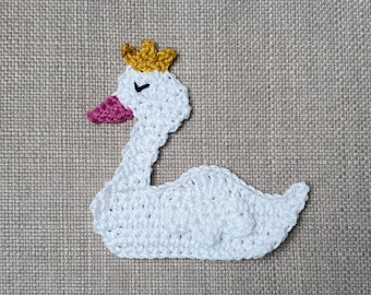 Swan Crochet Applique with Crown – Handmade Cotton Patch for Clothes, Bags, Baby Blankets & DIY Projects