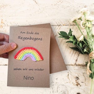 Personalisierte Trauerkarte mit Regenbogen - handgemachte Beileidskarte für Sternenkind & geliebte Menschen