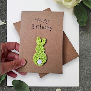 Biglietto d'auguri personalizzabile con coniglietto, biglietto di Pasqua con coniglietto all'uncinetto, regalo di Pasqua in contanti